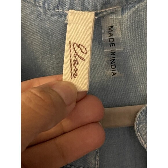 Elan Tunic Top Blouse Size Medium Blue Chambray Button Up Frayed Hem E24 - Picture 5 of 9